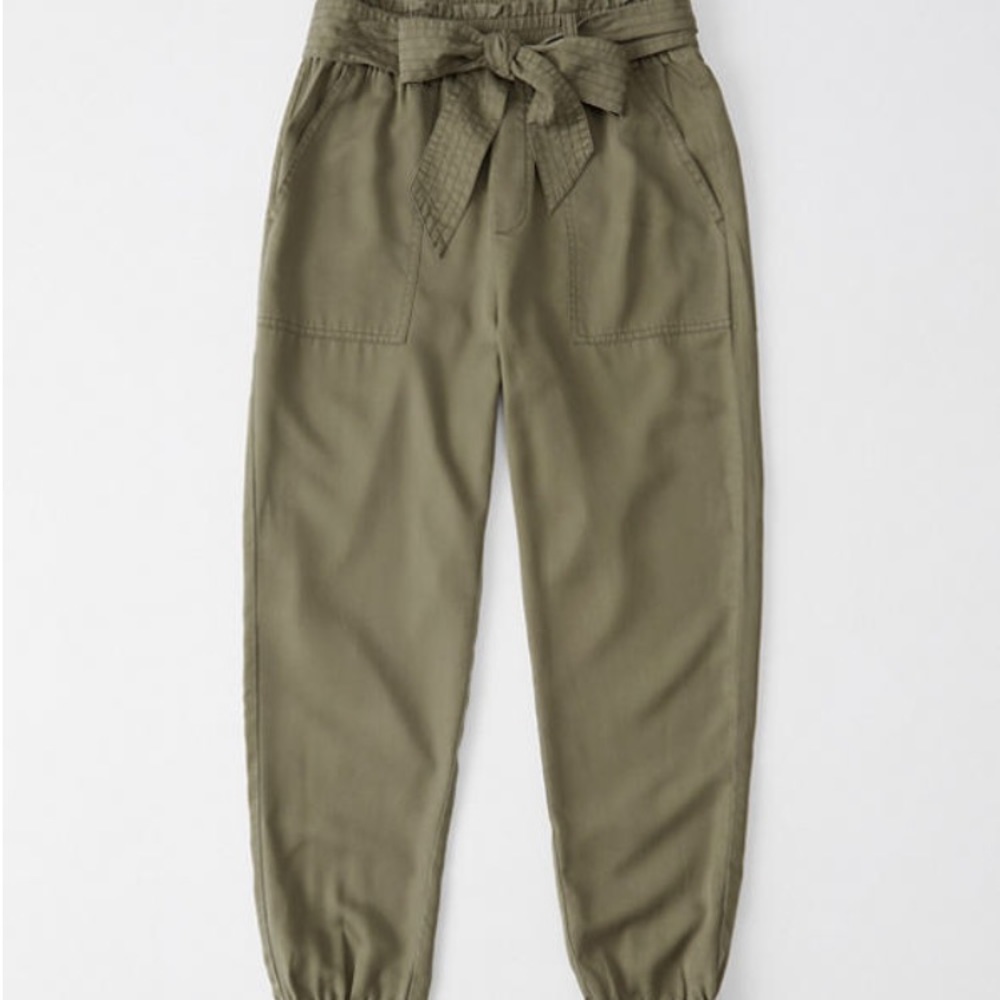 Abercrombie Paperbag/Drapey Joggers